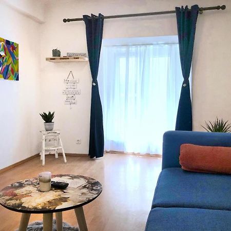 1Br Apartment On The Most Beautiful Street In Ljubljana Center מראה חיצוני תמונה